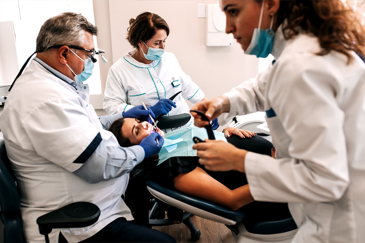 Dental Clinic in Chomedey